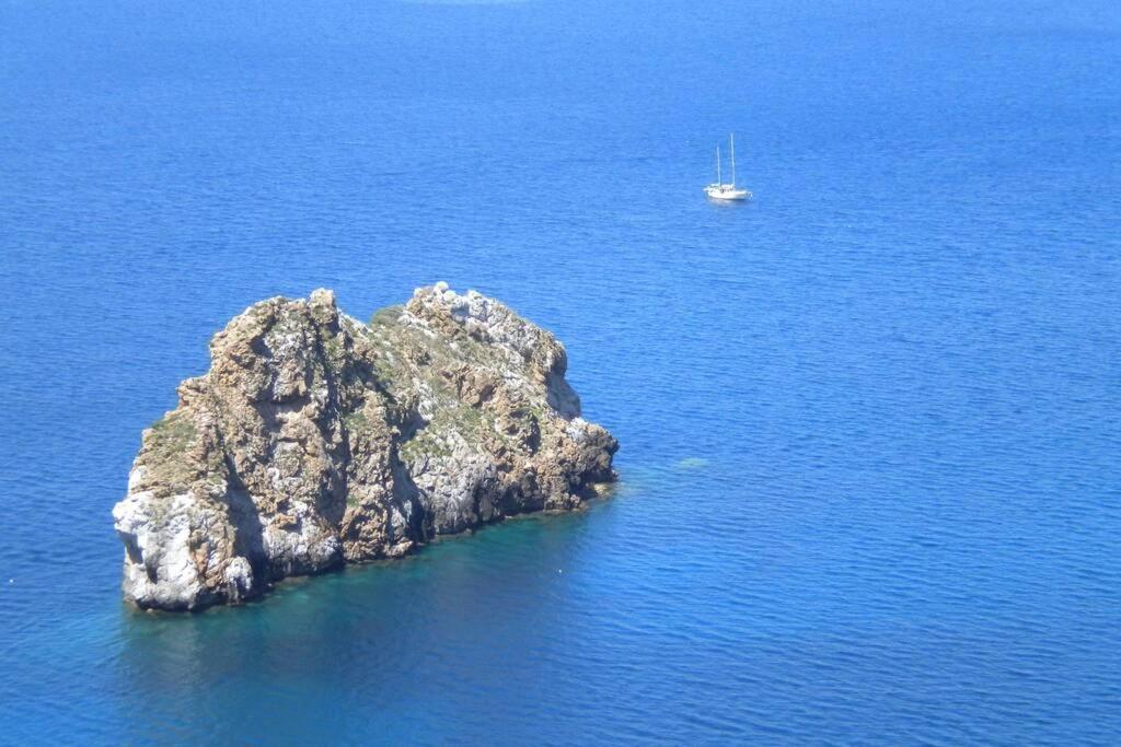 Villa Sul Mare Panorama Unico Nebida Exteriér fotografie
